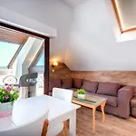 Panorama Blue Family And Free Parking Szálloda 3*