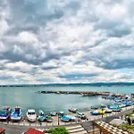 Hotel Panorama Blue Family And Free Parking 3*