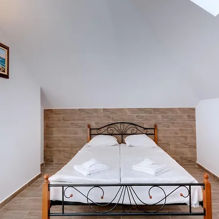 Panorama Blue Family And Free Parking נסבר