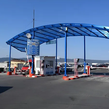 Ξενοδοχείο Panorama Blue Family And Free Parking 3*