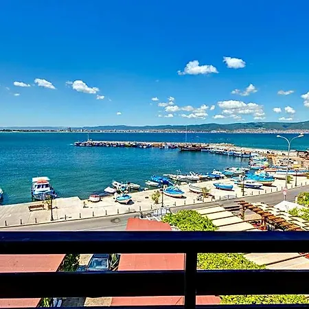 Panorama Blue Family And Free Parking Otel 3*