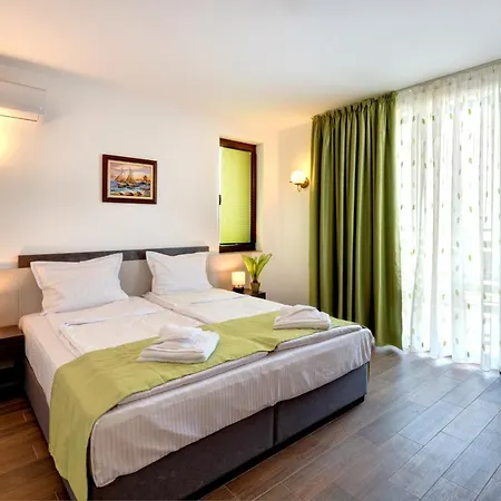 فندق Panorama Blue Family And Free Parking نيسيبار