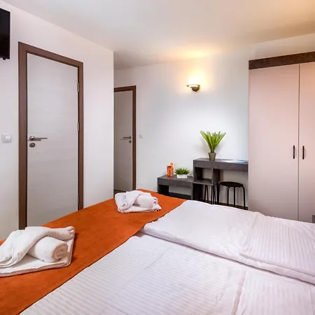 Panorama Blue Family And Free Parking 酒店 内塞伯尔