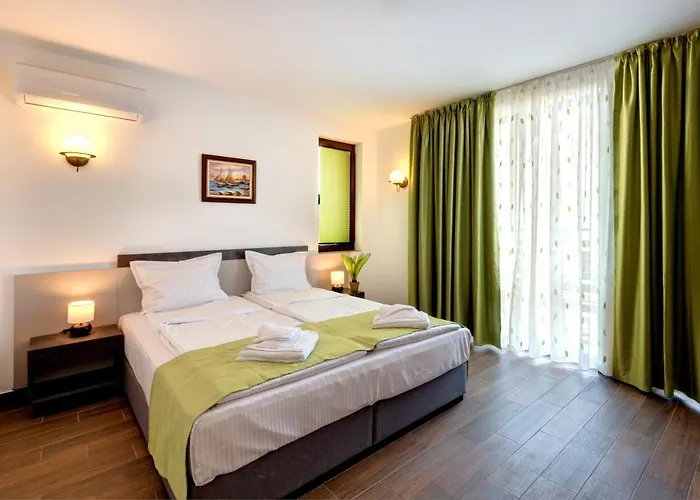 酒店 Panorama Blue Family And Free Parking 内塞伯尔